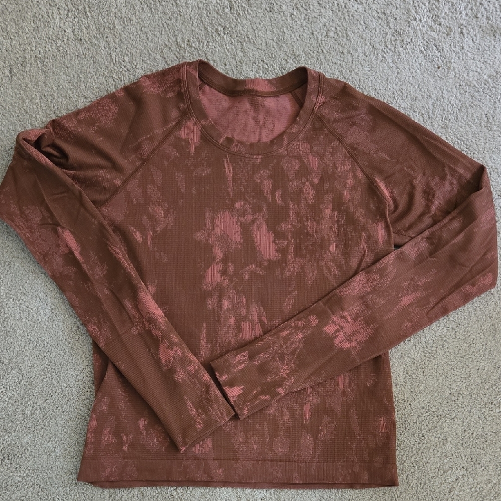 Lululemon Swiftly Tech Long-Sleeve - Waist Length - Size 8